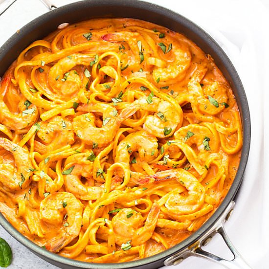 Shrimp Pasta in Tomato Cream Sauce