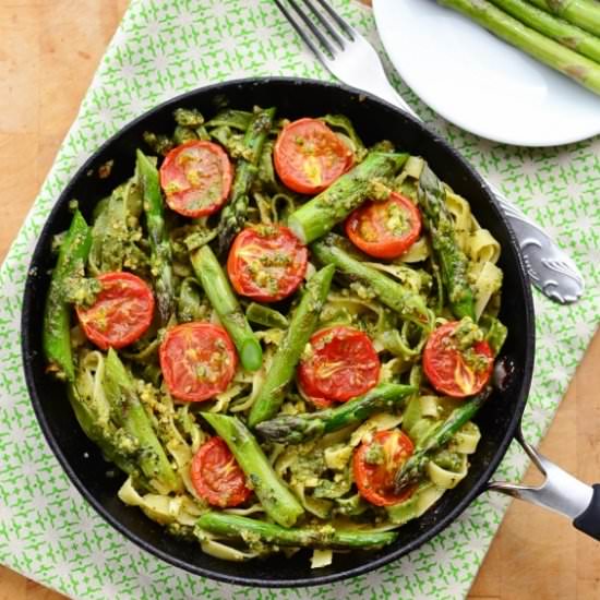 Asparagus Pasta with Oregano Pesto