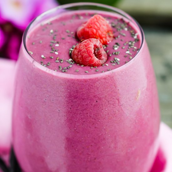 Raspberry Vanilla Protein Smoothie