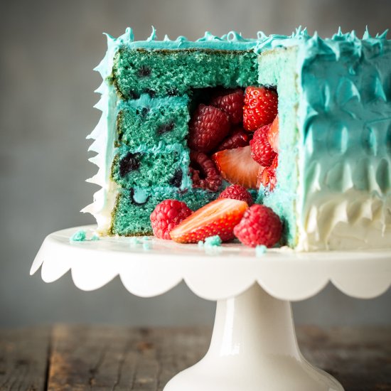 Peek-a-Boo Berry Smash Cake