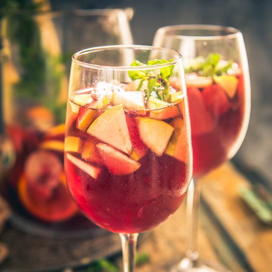 Easy Red Wine Sangria