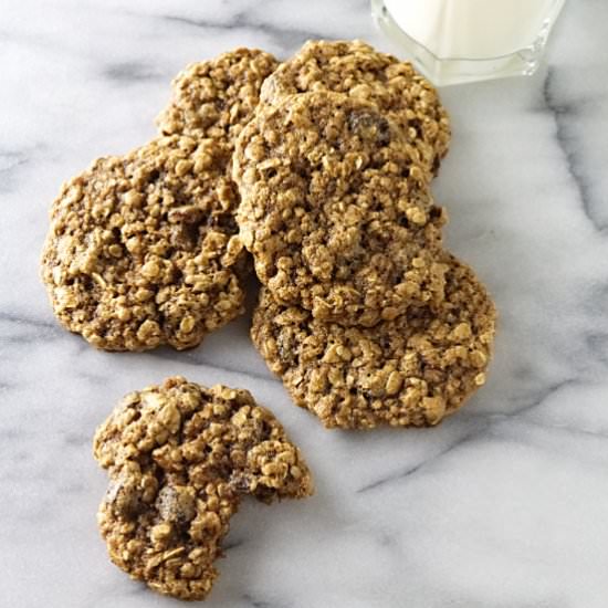 oatmeal raisin spelt cookies