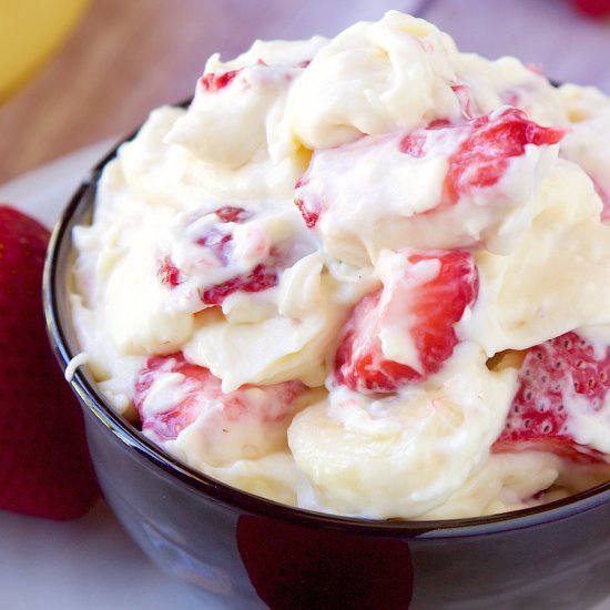 Easy Strawberry Cheesecake Salad