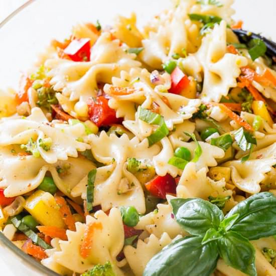 Rainbow Vegetable Pasta Salad