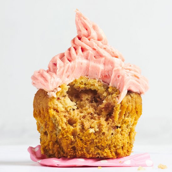 Rhubarb Vanilla Cupcakes