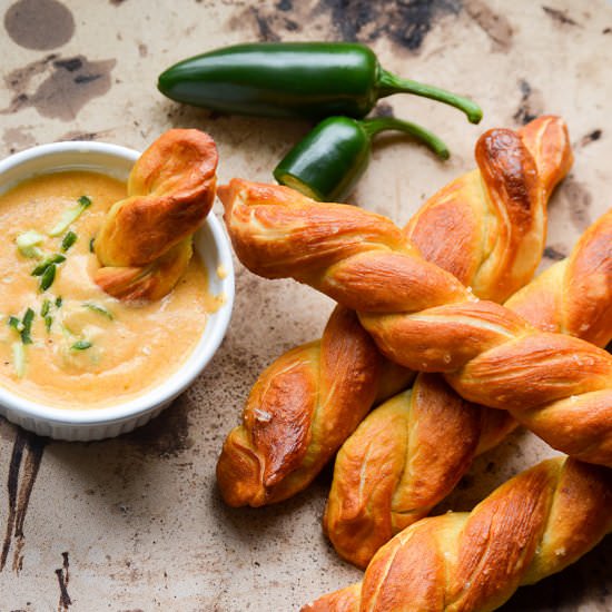 Pretzel Twists & Jalapeño Cheddar