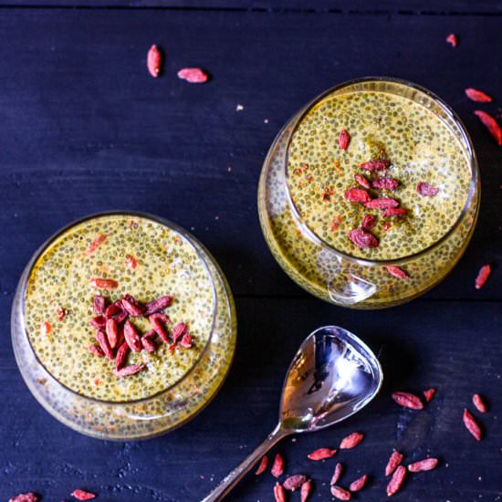 Turmeric Chia Pudding