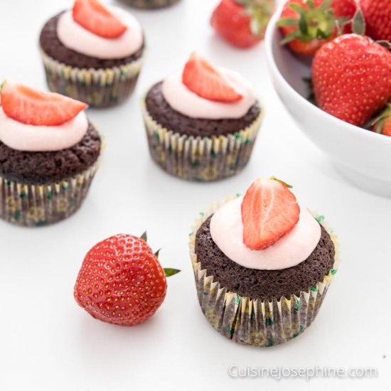 Chocolate Strawberry Cupcakes