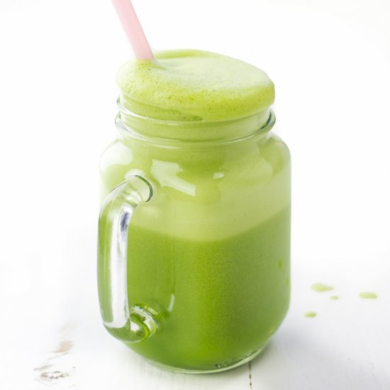 2 Ingredient Green Smoothie