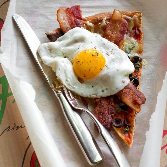 Resuscitated Breakfast Pizza