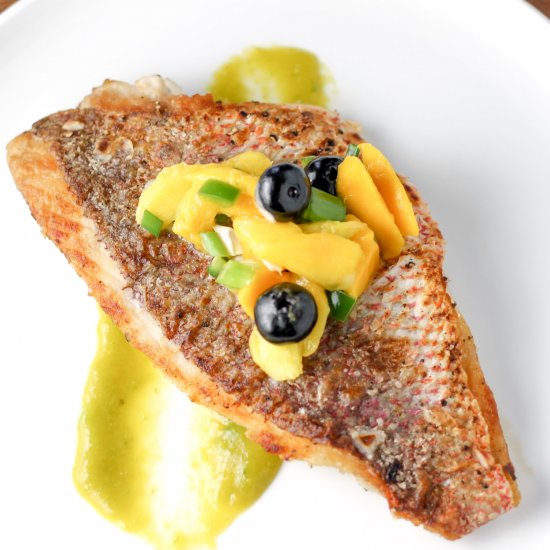 Snapper with Spicy Mango Sauce