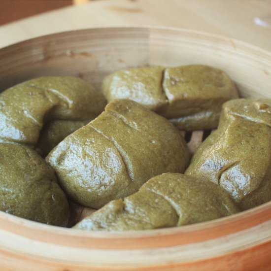 Chinese Matcha Steamed Buns