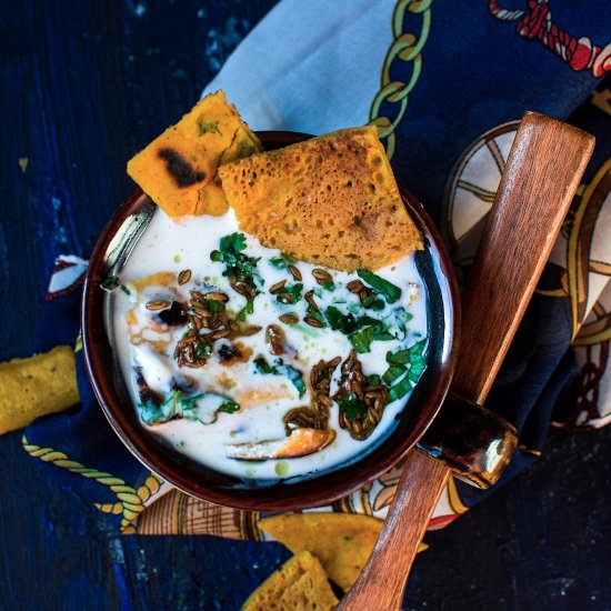 Rajasthani Besan Ke Cheele Ka Raita