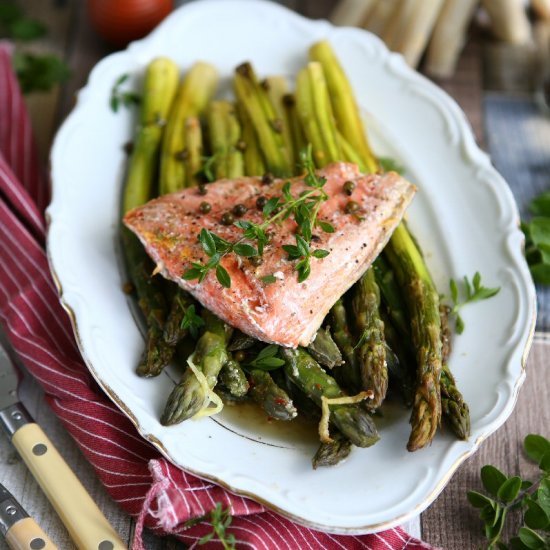 Ginger Roasted Asparagus with Salmo