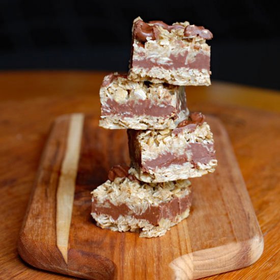 No-Bake Chocolate Oat Bars