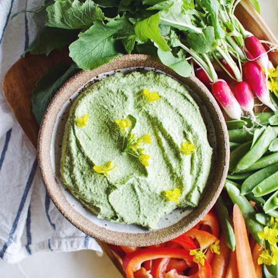 Avocado Cashew Ranch Dip