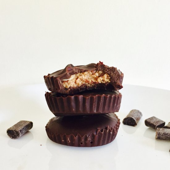 Vegan Crunchy Peanut Butter Cups