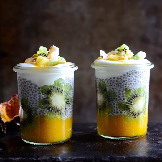 Tropical chia puddings