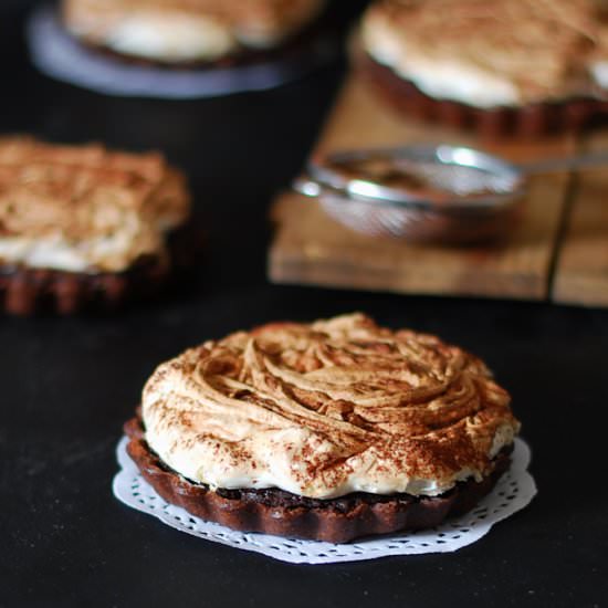 Chocolate meringue pie