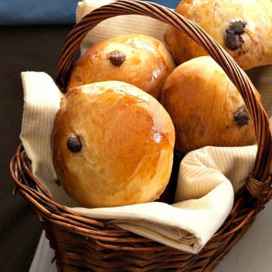 Chocolate Chip Buns