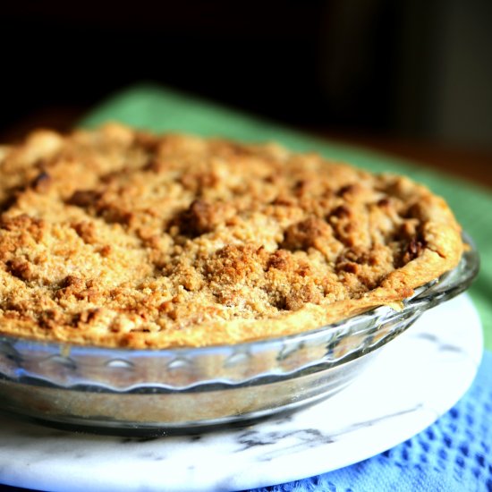 Streusel-Topped Apple Pie