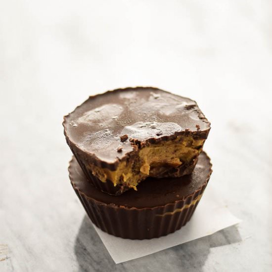 No Bake Chocolate Sunbutter Cups