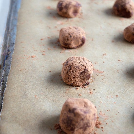 4-Ingredient Avocado Truffles