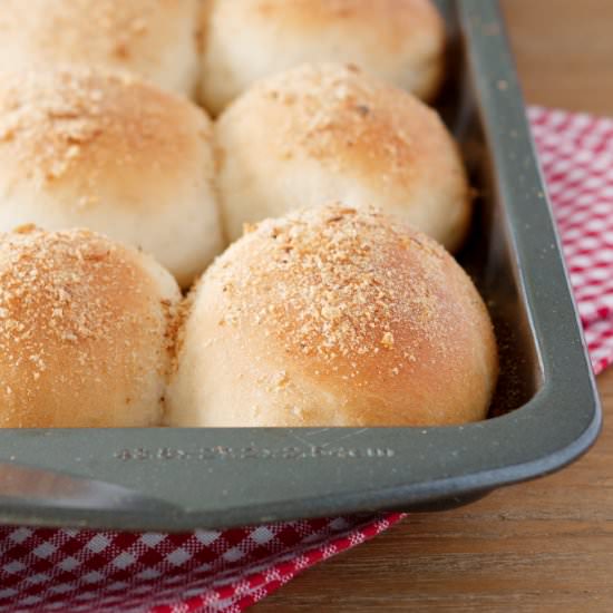 Pandesal (Filipino Bread Rolls)