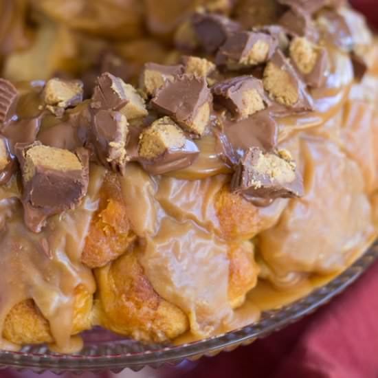 Reese’s Cup Monkey Bread