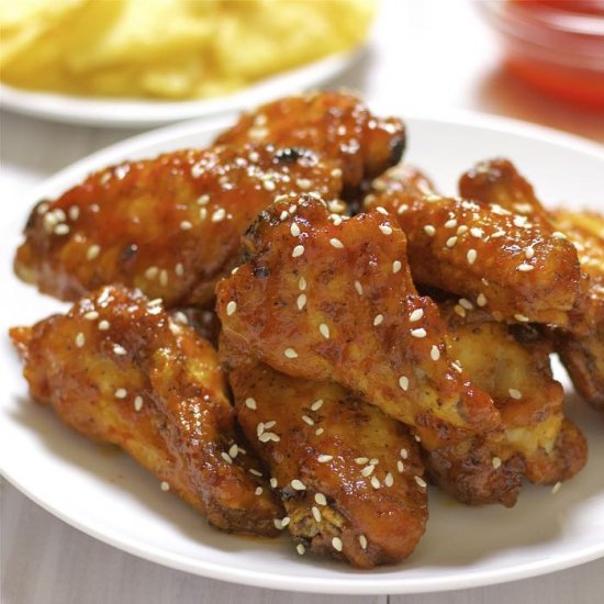 Honey Sriracha Chicken Wings