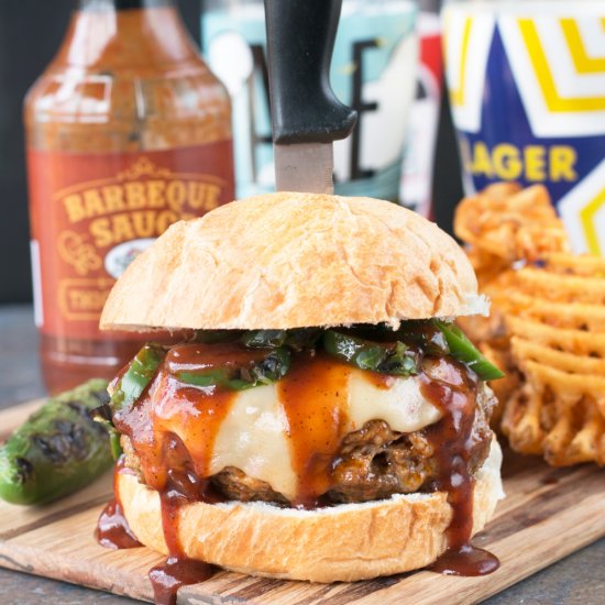 Big ’n Smoky Five Alarm Burger