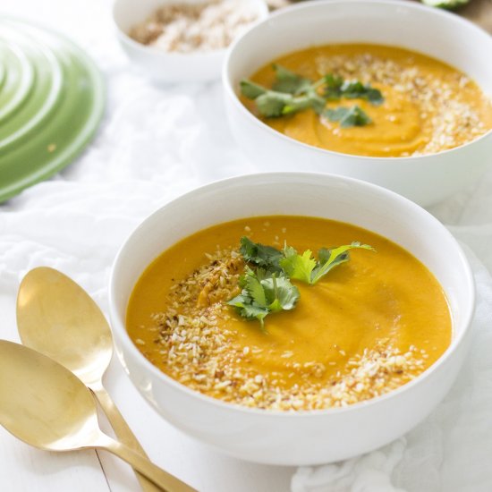 Curried Coconut Carrot Soup