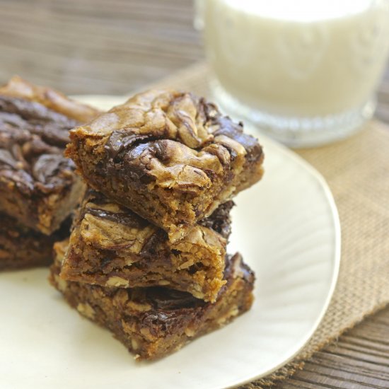 Chocolate-Hazelnut Blondies