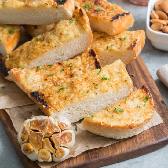 Roasted Garlic Bread