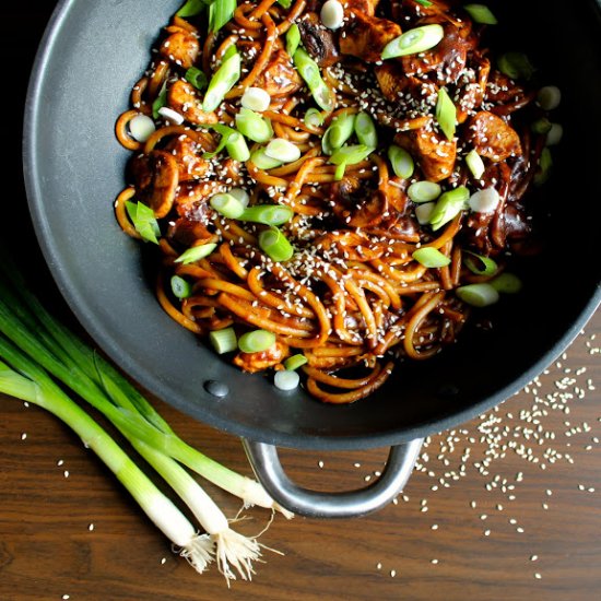 Kung Pao Chicken Noodles