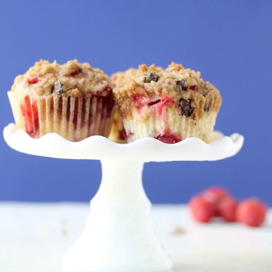 Dark Chocolate Strawberry Muffins