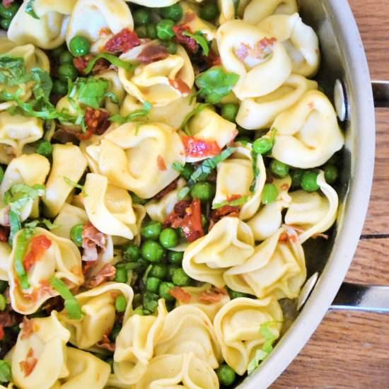 Tortellini with Peas and Prosciutto