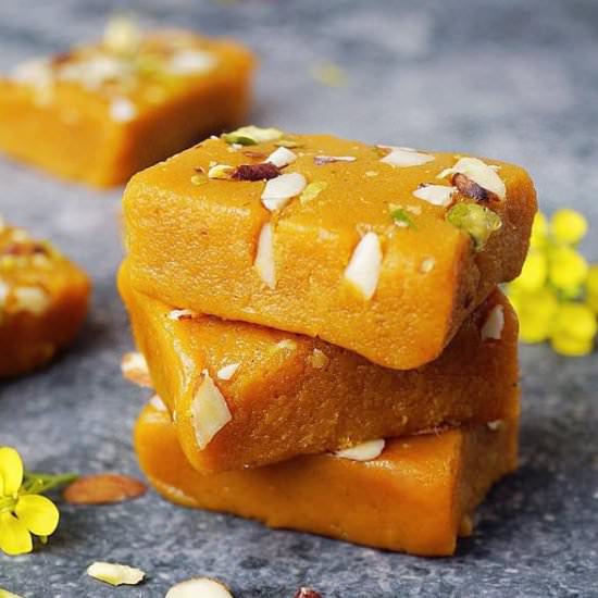 Mango burfi