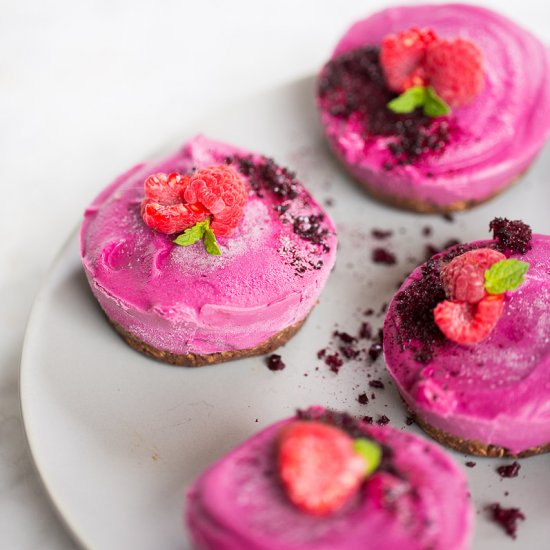 Raw Vegan Raspberry Cheesecake