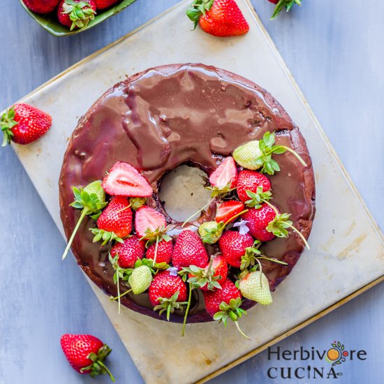 Eggless Strawberry Chocolate Cake