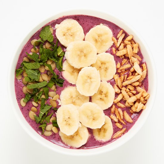 Healthy Berry Smoothie Bowl