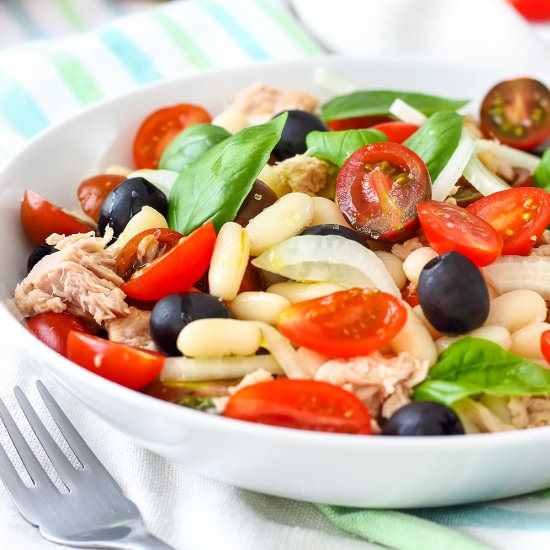 Tuna Salad with White Beans