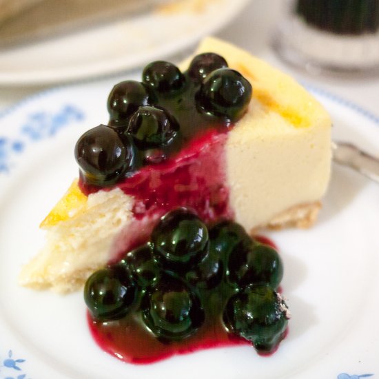 Classic Blueberry Cheesecake