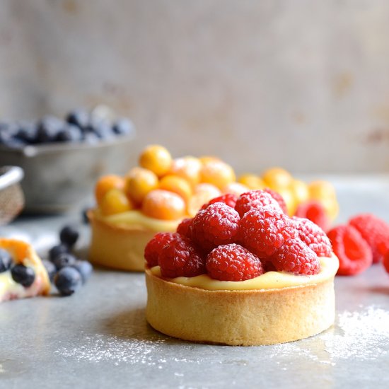 Creme patisserie summer berry tarts