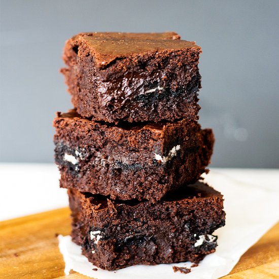 Vegan Oreo Brownies