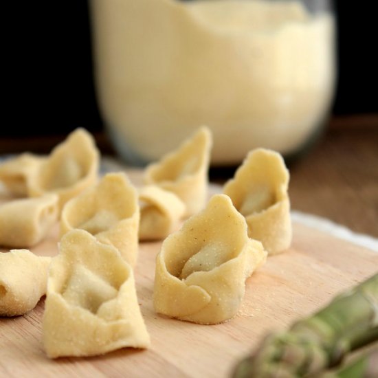 Vegetarian tortellini