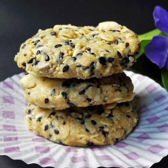 Delicious Raw Vegan Cookies