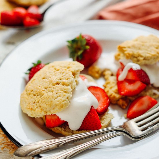 Vegan Strawberry Shortcake