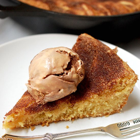 Skillet Snickerdoodle Cookie