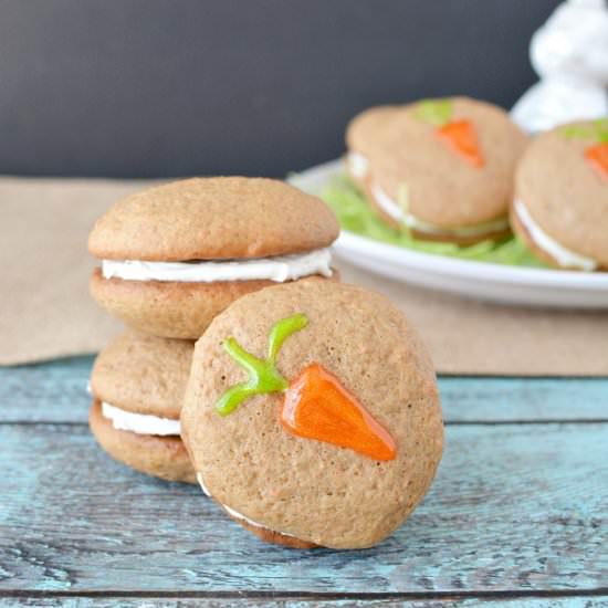 Carrot Cake Whoopie Pies